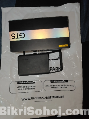 Realme GT5